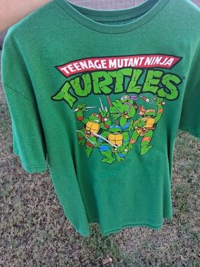 Nickelodeon Green Teenage Mutant Ninja Turtles Graphic Tee